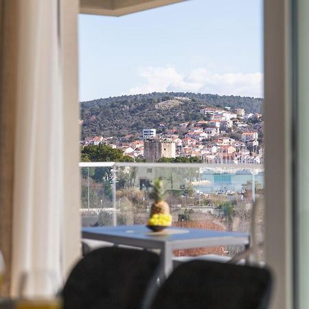 Apartman Blue Wave Trogir Exterior foto