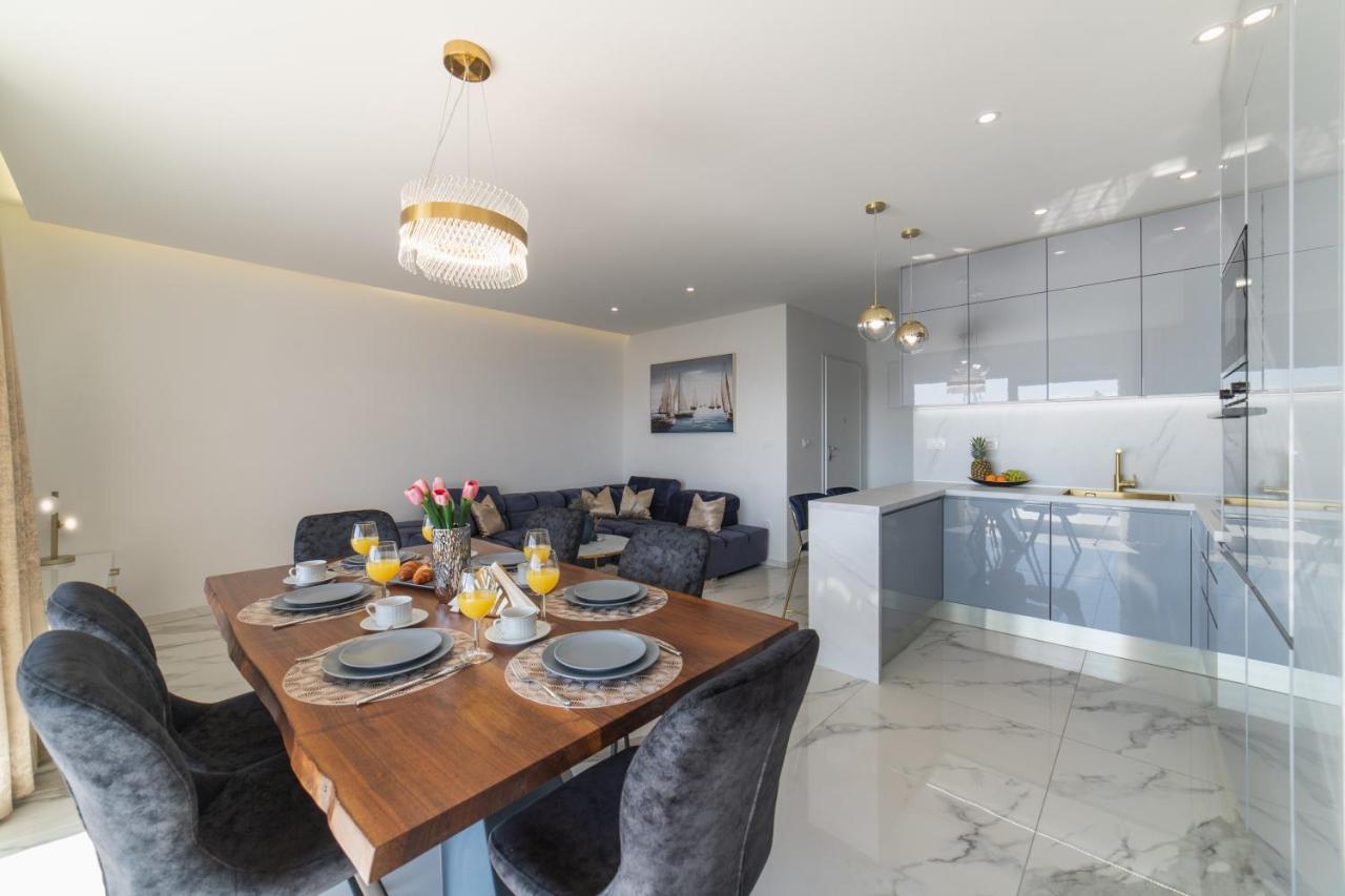 Apartman Blue Wave Trogir Exterior foto